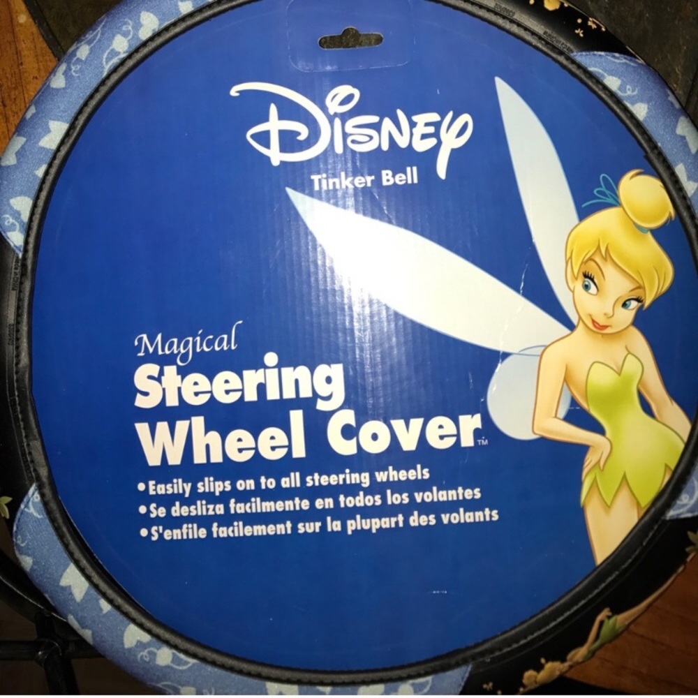 Steering wheel cover